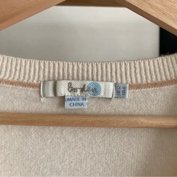 Boden Cream Cashmere V-neck Sweater - Picture 10 of 14